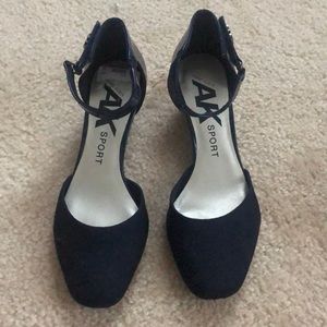 Anne Klein dress shoes